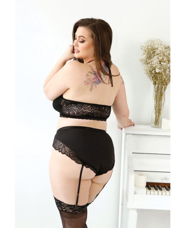 Curve Sadie Lace Overlay Keyhole Halter Top & Gartered Panty Black 1X/2X - Image 2
