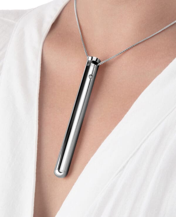 Le Wand Vibrating Necklace - Silver - Image 4