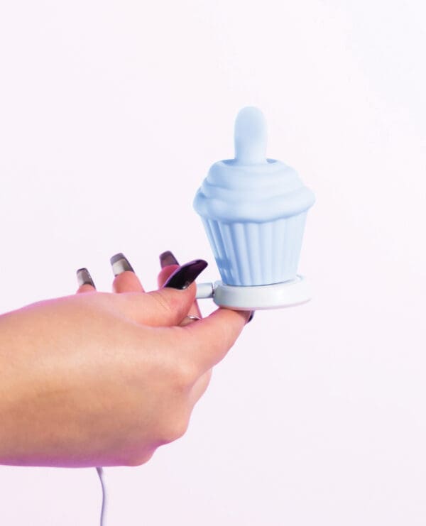 Natalie's Toy Box Cake Eater Cupcake Flicker - Blue - Image 4