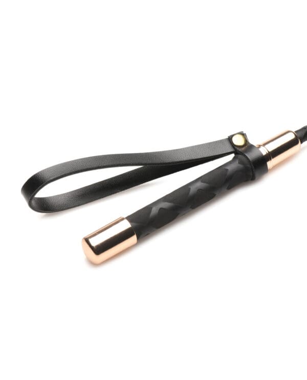 Master Series Stallion 18" Riding Crop - Image 4