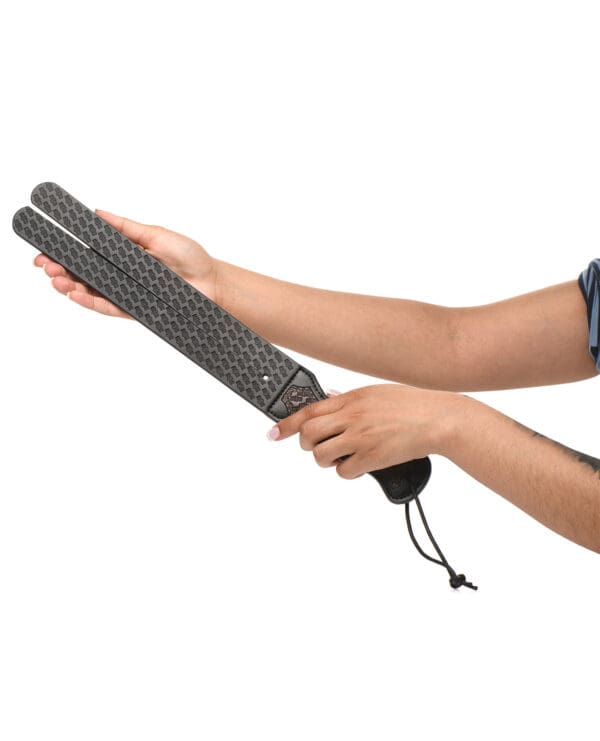 STRICT Scottish Tawse Whip - Black/Brown - Image 3