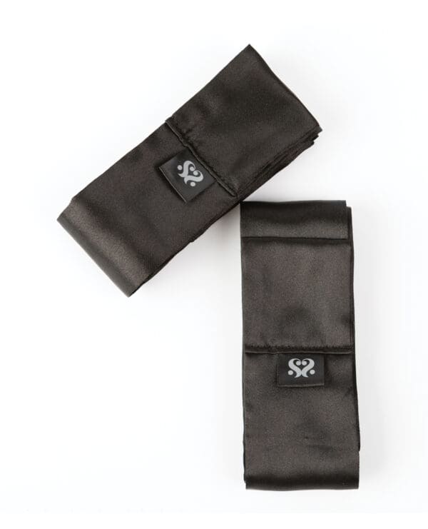 Sei Mio Nights in Tied Satin 2 X Silk Sash Restraints - Black - Image 4