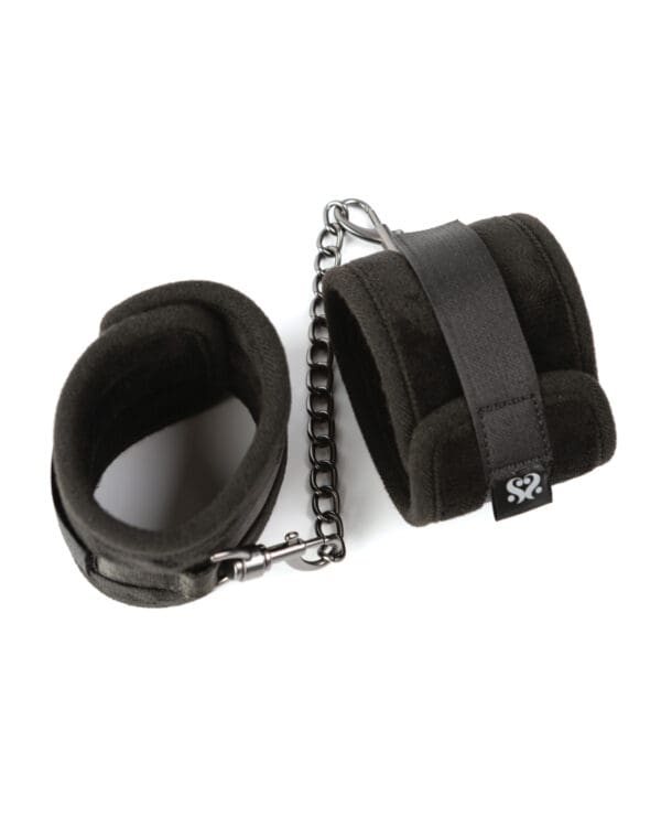 Sei Mio Legs Locked Padded Ankle Restraints - Black - Image 3