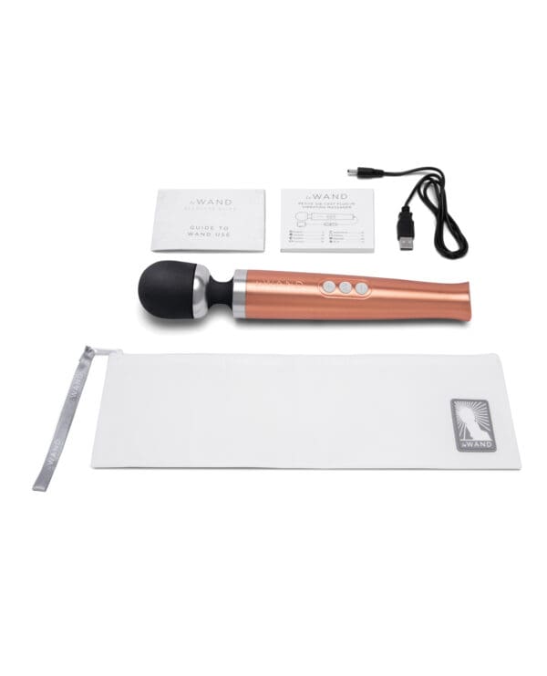 Le Wand Die Cast Rechargeable Massager - Rose Gold - Image 5