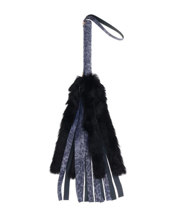 Cougar Faux Fur Flogger - Image 2