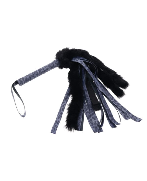 Cougar Faux Fur Flogger - Image 4