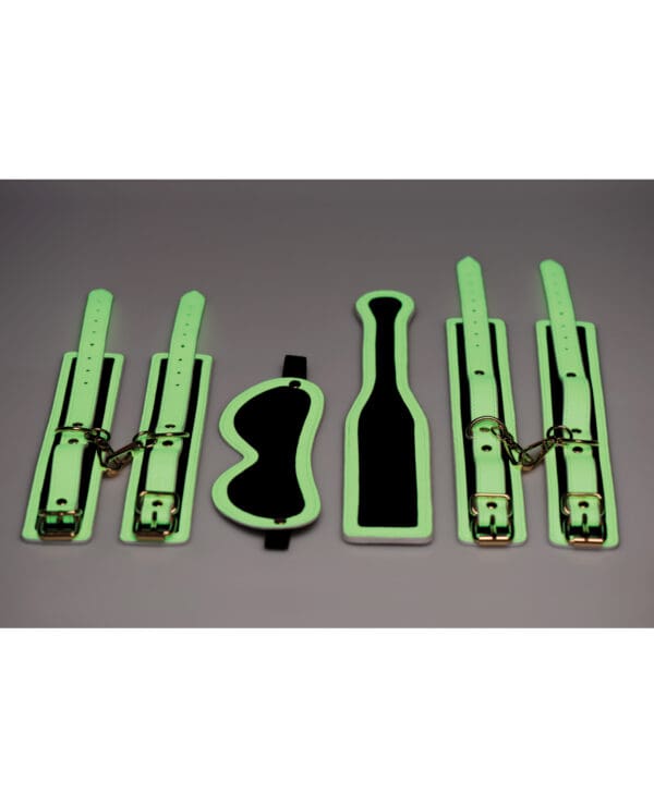 Master Series Kink in the Dark Glowing Cuffs & Blindfold & Paddle Set - Image 4