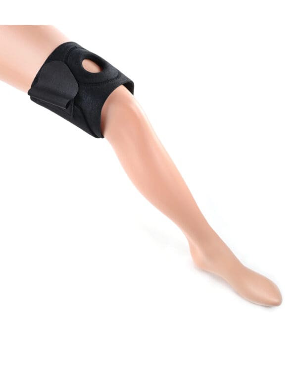 Sportsheets Ultra Thigh Strap On - Black - Image 4