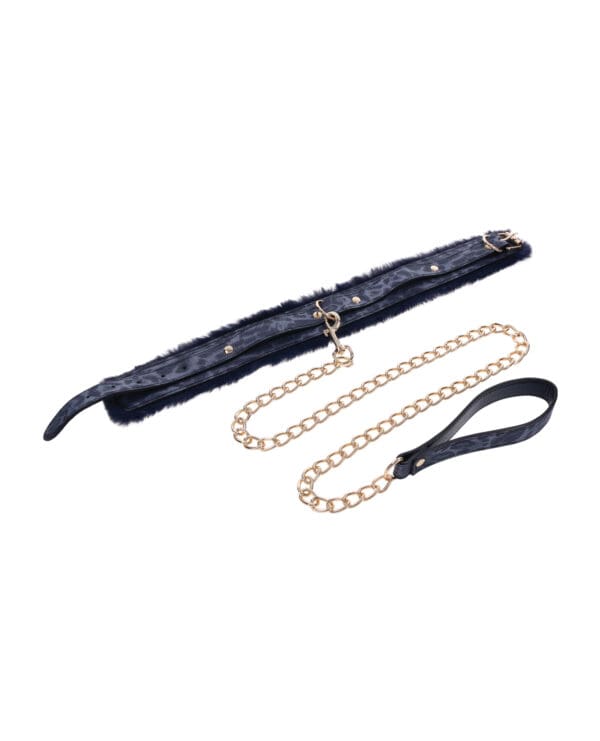 Cougar Fur Collar & Leash - Image 4