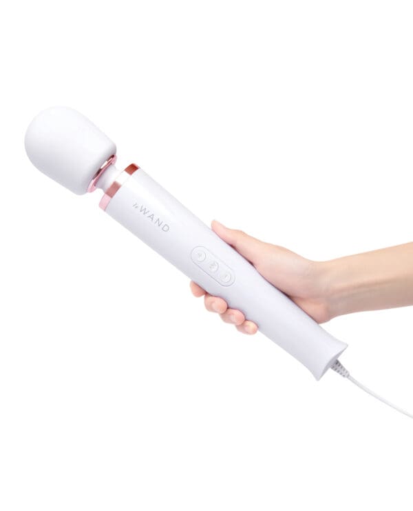 Le Wand Powerful Plug-In Vibrating Massager - White - Image 4