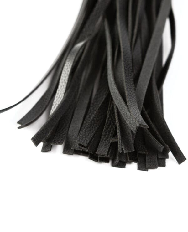 Sei Mio Primed for Punishment Flogger - Black - Image 4