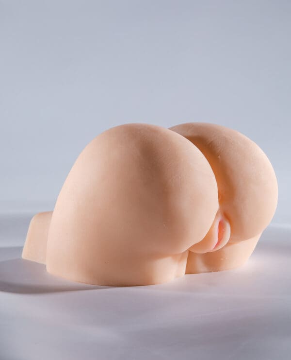 Royal Honeys Butt Torso Ashley - Image 2