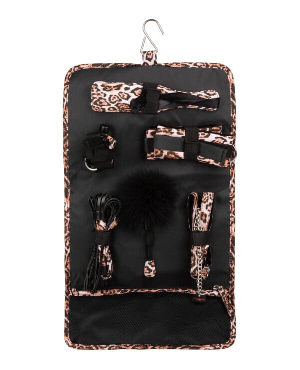 Unleashed Adventure Set - Animal Print - Image 4