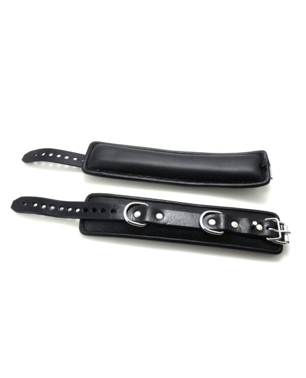 665 Padded Locking Wrist Restraint - Black - Image 2