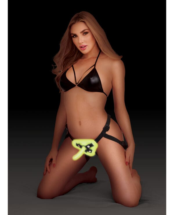 WhipSmart Glow in the Dark Unisex Harness w/5" G Spot Dildo - Green - Image 3