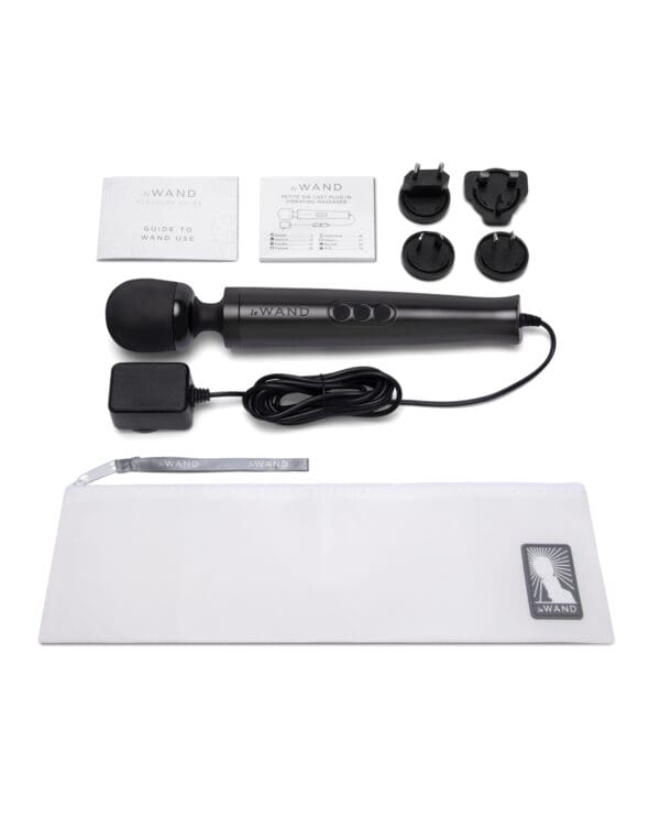 Le Wand Die Cast Plug-In Massager - Black - Image 5