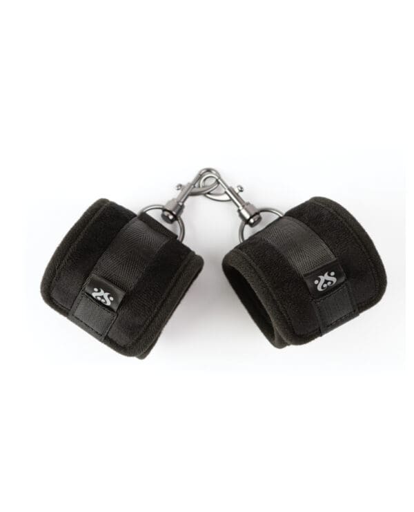 Sei Mio Sensually Secured Velvet Handcuffs - Black - Image 2