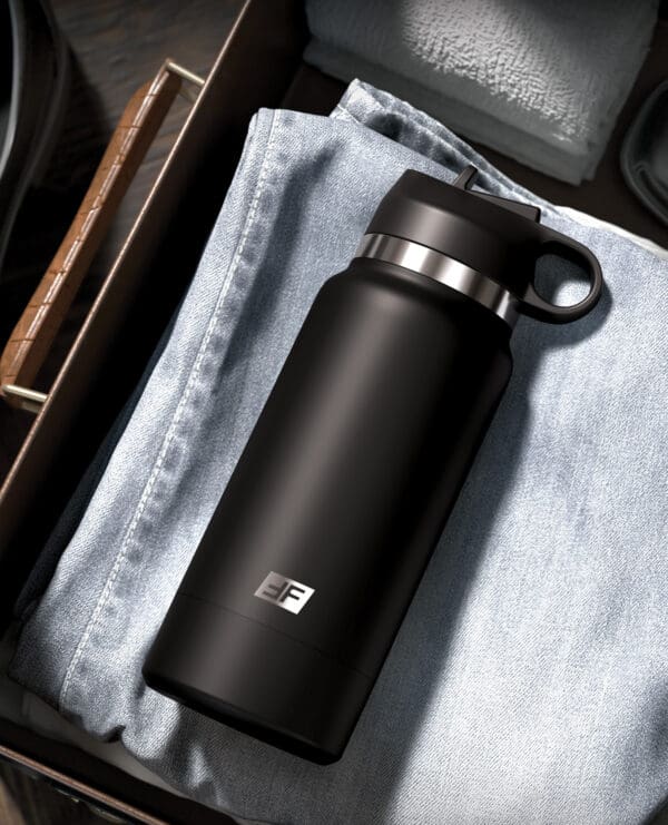 PDX Plus Fap Flask Thrill Seeker Stroker - Frosted/Black - Image 5