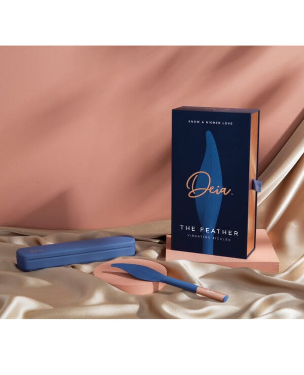 Deia the Feather w/Charging Case - Navy - Image 5