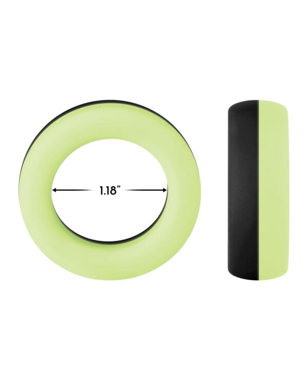 Forto F-19 Two Tone Liquid Silicone Cock Ring - Black/Glow in the Dark - Image 5