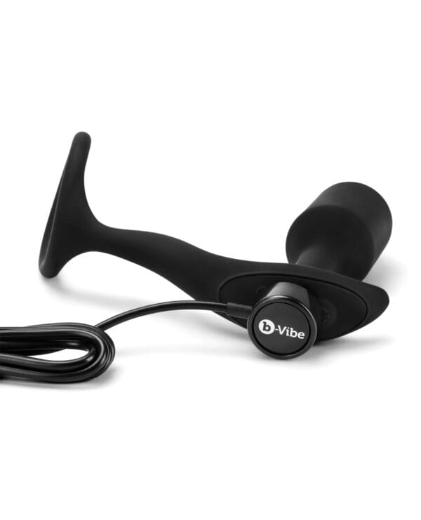 b-Vibe Vibrating Snug & Tug Medium - Black - Image 4